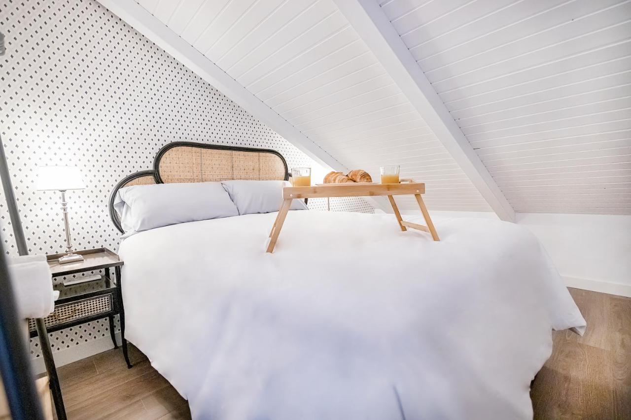 Bhost - Regina VII Apartment กอร์โดบา ภายนอก รูปภาพ