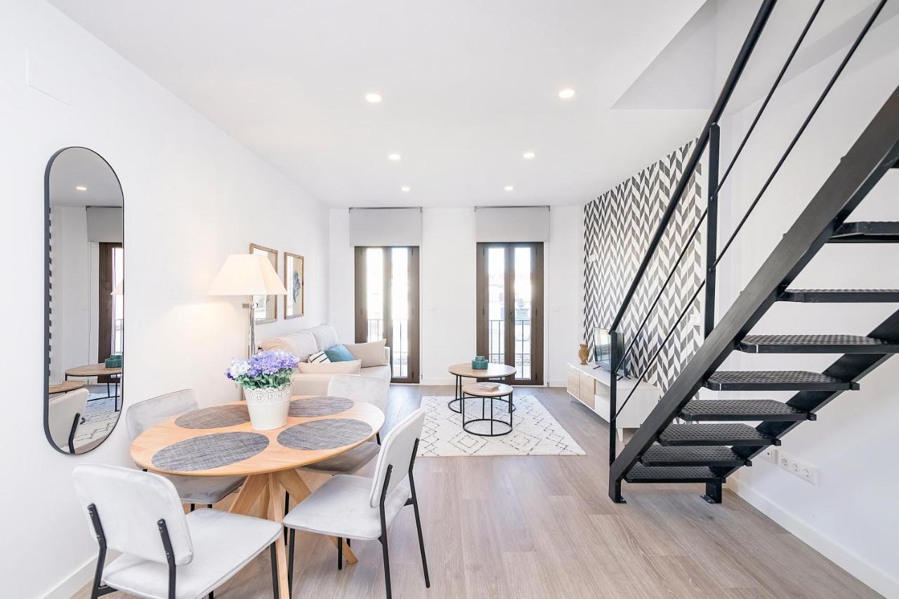 Bhost - Regina VII Apartment กอร์โดบา ภายนอก รูปภาพ
