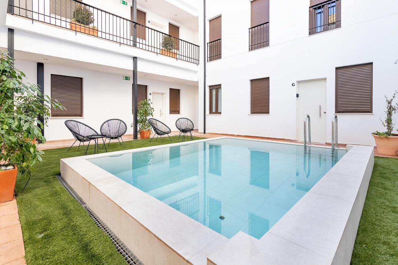 Bhost - Regina VII Apartment กอร์โดบา ภายนอก รูปภาพ