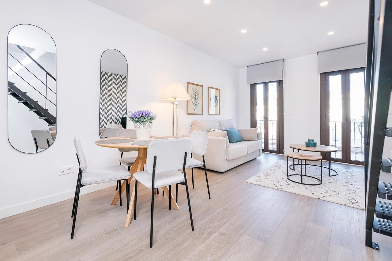 Bhost - Regina VII Apartment กอร์โดบา ภายนอก รูปภาพ